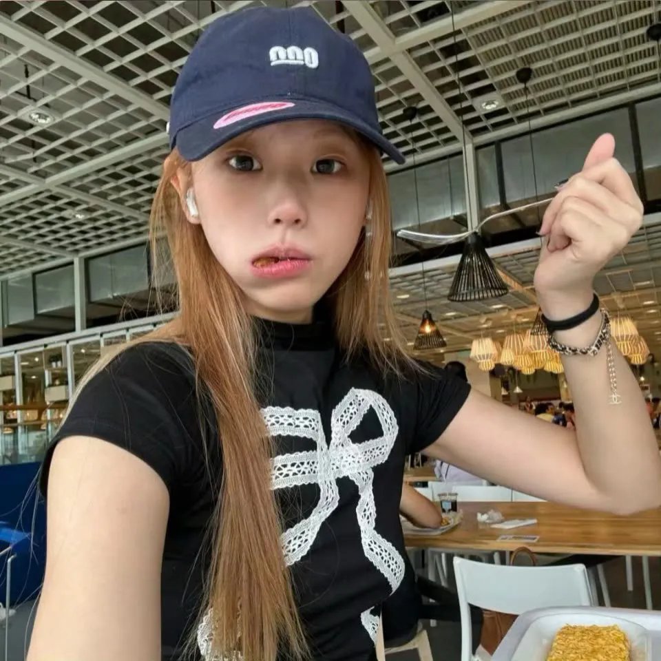成年人们